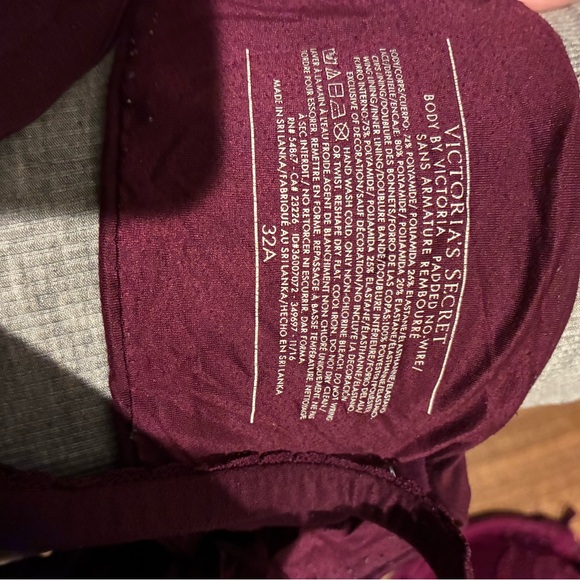 Victoria's Secret Bra Bundle - Black, Maroon, Floral, Light Pink | Size 32A /34A - Picture 5 of 7